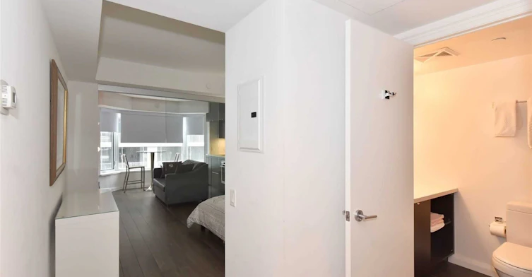 1209-155 Yorkville Avenue, Toronto, ON, M5R 1C4 - 6