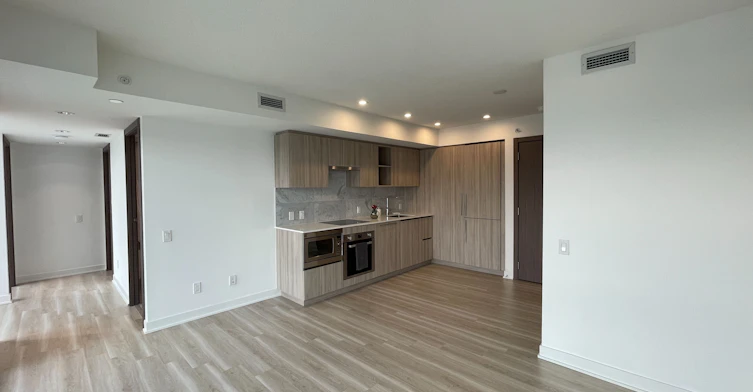 1502-17 Bathurst Street, Toronto, ON, M5V 1A5 - 8