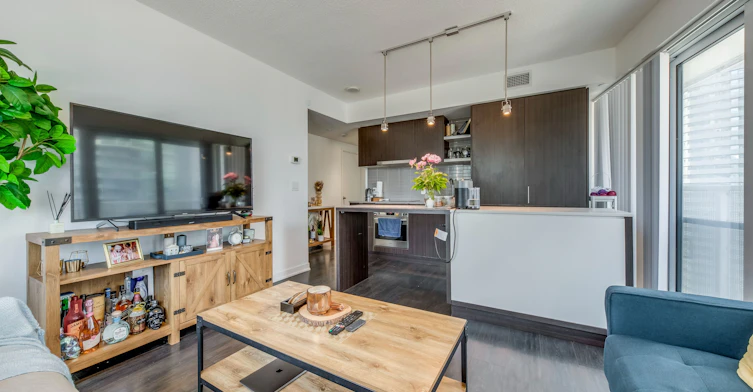 2004-100 Harbour Street, Toronto, ON, M5J 1B7 - 8