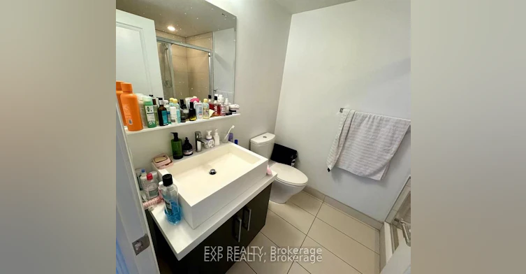 702-65 St Mary Street, Toronto, ON, M5S 0A6 - 4
