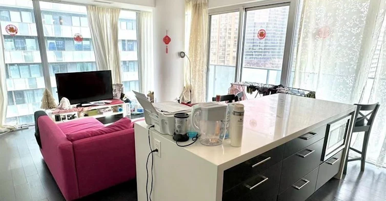 702-65 St Mary Street, Toronto, ON, M5S 0A6 - 2