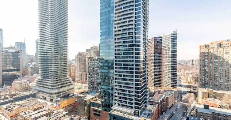 710-3 Gloucester Street, Toronto, ON, M4Y 0C6