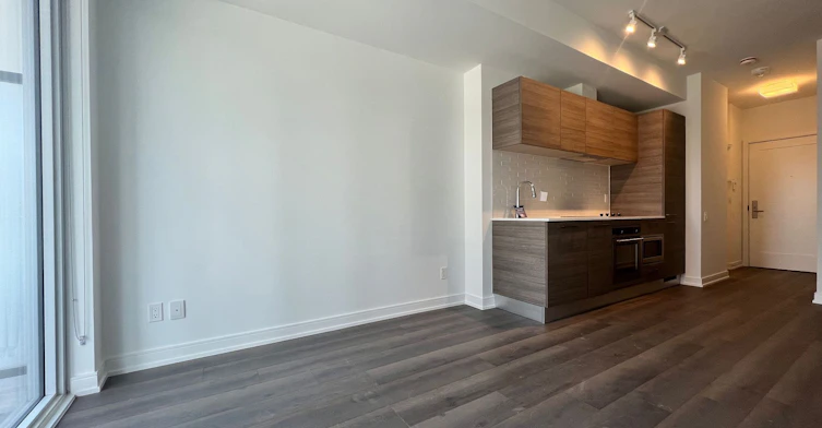710-3 Gloucester Street, Toronto, ON, M4Y 0C6 - 3