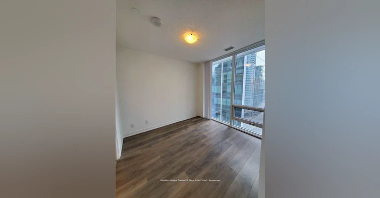 2402-100 Harbour Street, Toronto, ON, M5J 0B5 - 11