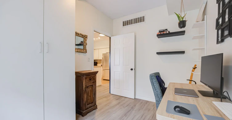 111-163 Bleecker Street, Toronto, ON, M4X 1L9 - 13