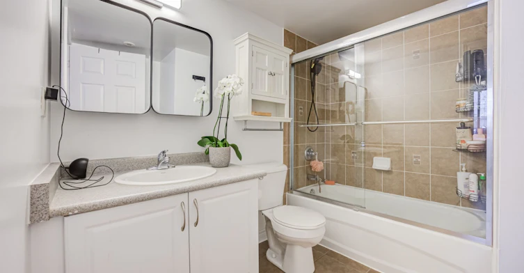 111-163 Bleecker Street, Toronto, ON, M4X 1L9 - 22
