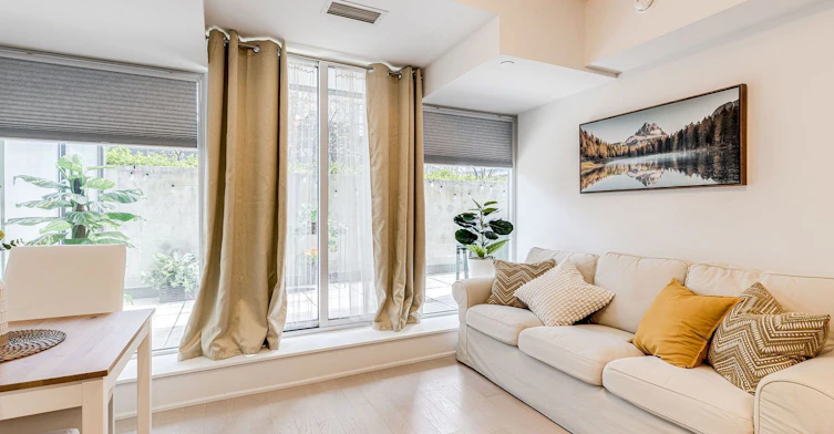 913-955 Bay Street, Toronto, ON, M5S 0C6 - 5