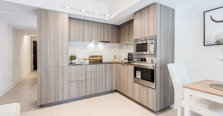 913-955 Bay Street, Toronto, ON, M5S 0C6 - 9