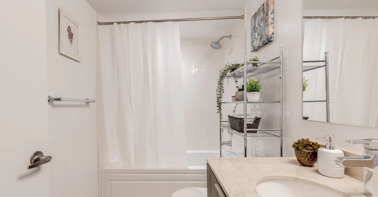 913-955 Bay Street, Toronto, ON, M5S 0C6 - 16