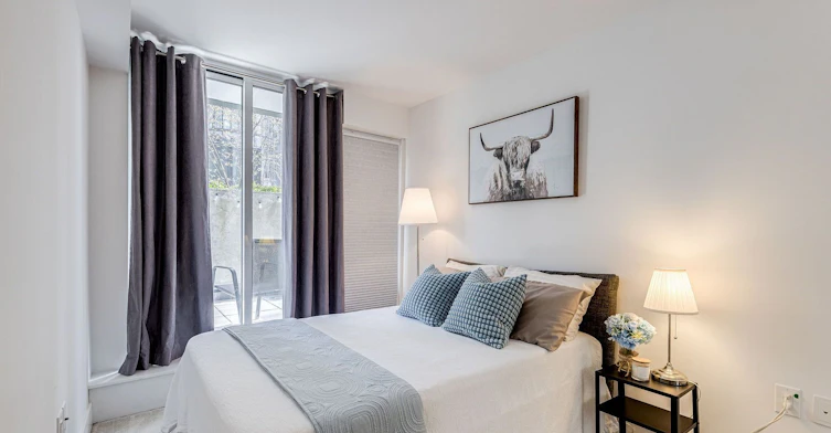 913-955 Bay Street, Toronto, ON, M5S 0C6 - 11