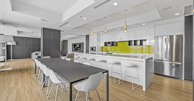 1114-158 Front Street E, Toronto, ON, M5A 0K9 - 29