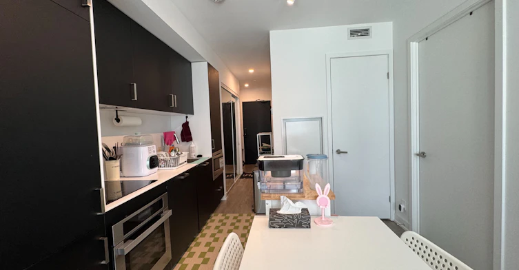 2906-88 Queen Street E, Toronto, ON, M5C 0B6 - 10