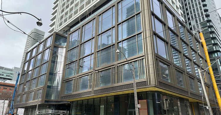 2906-88 Queen Street E, Toronto, ON, M5C 0B6 - 2