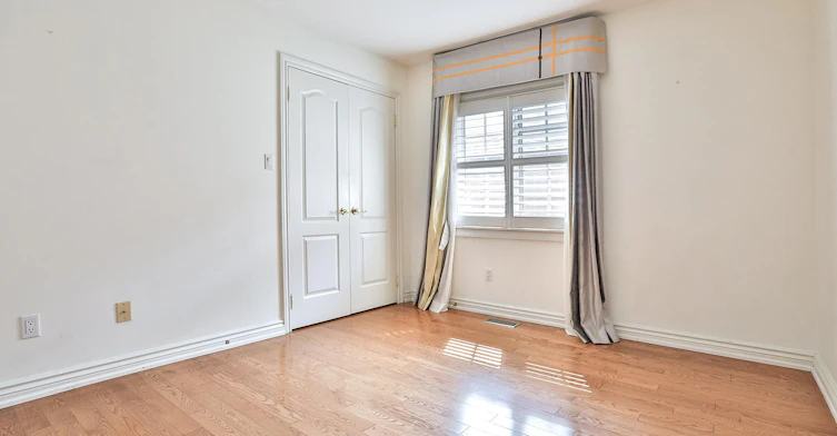 38 Gwendolen Crescent, Toronto, ON, M2N 2L7 - 20