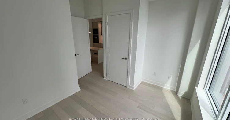 4906-11 Yorkville Avenue, Toronto, ON, M4W 0B7 - 13
