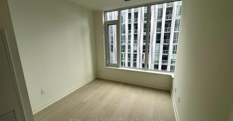4906-11 Yorkville Avenue, Toronto, ON, M4W 0B7 - 8