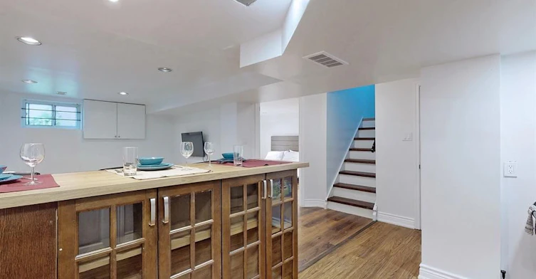 Lower-21 Pleasant Avenue, Toronto, ON, M2M 1L8 - 9