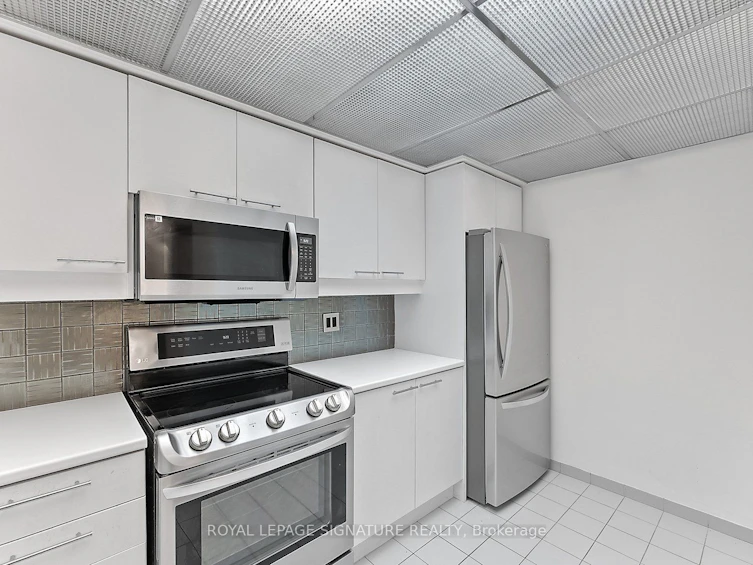 206-18 Hollywood Avenue, Toronto, ON, M2N 6P5 - 8