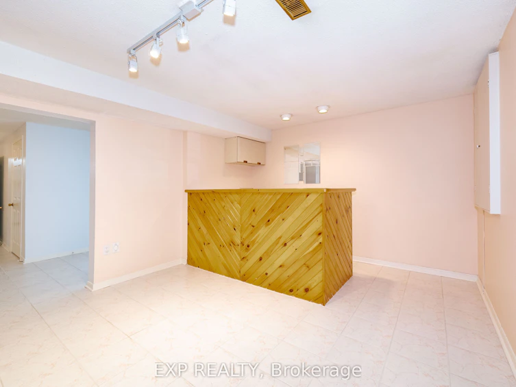 18 Whitman Street, Toronto, ON, M2M 3H8 - 45