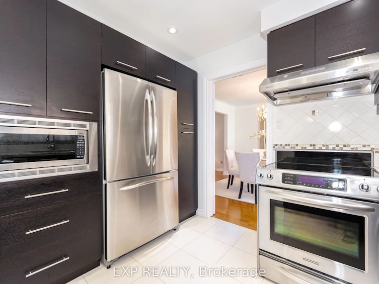 18 Whitman Street, Toronto, ON, M2M 3H8 - 25