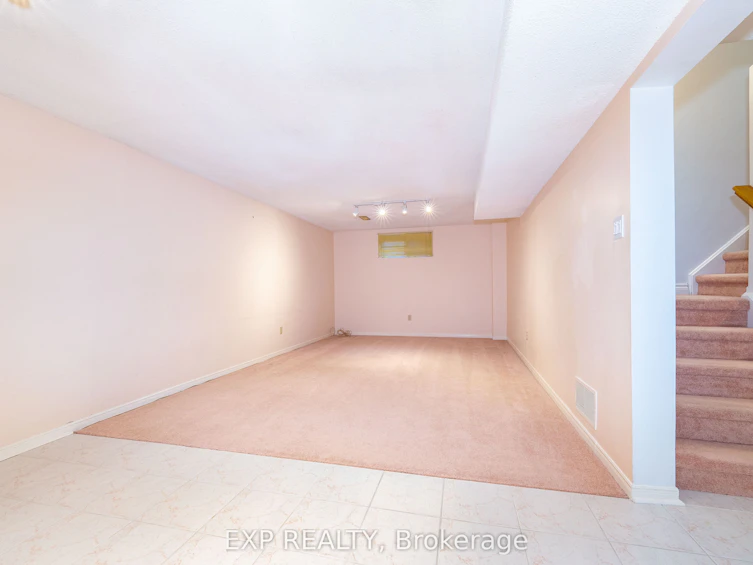 18 Whitman Street, Toronto, ON, M2M 3H8 - 44