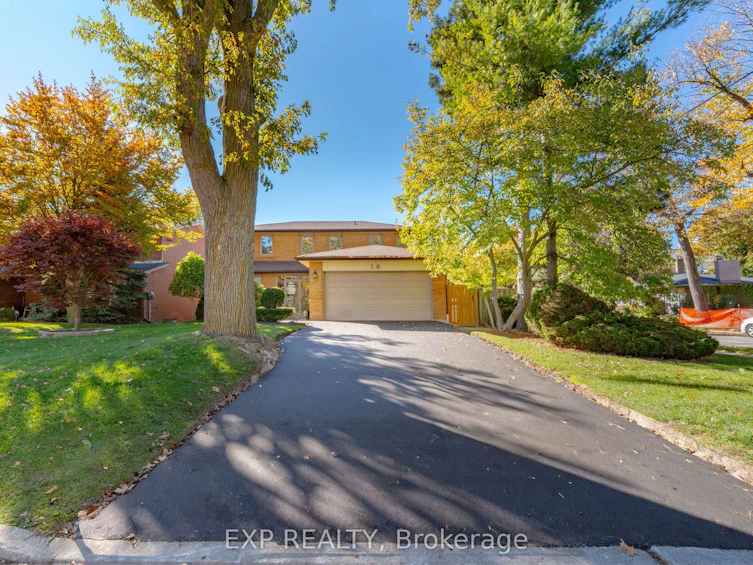 18 Whitman Street, Toronto, ON, M2M 3H8 - 4