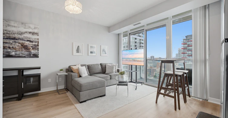 1907-126 Simcoe Street, Toronto, ON, M5H 4E6 - 16