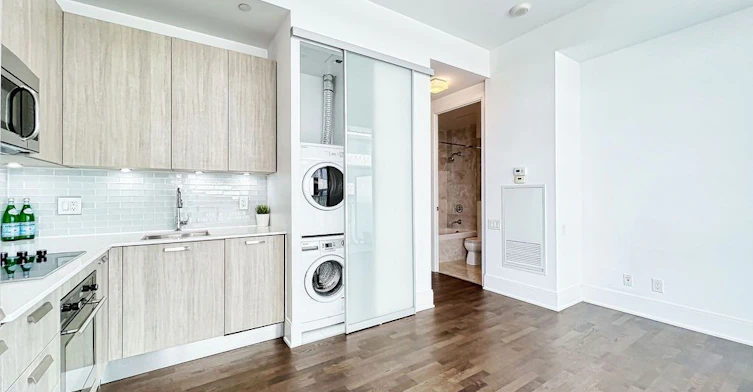 LPH5106-42 Charles Street E, Toronto, ON, M4Y 1T4 - 11