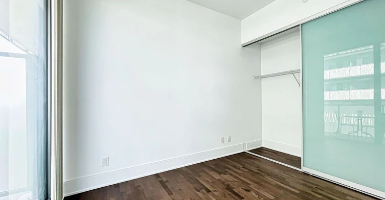 LPH5106-42 Charles Street E, Toronto, ON, M4Y 1T4 - 12