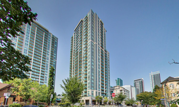 Lph02-16 Harrison Garden Boulevard