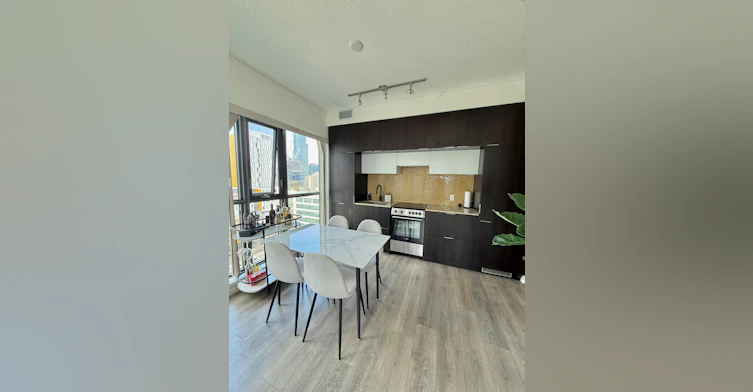 1901-159 Dundas Street E, Toronto, ON, M5B 1E4 - 9
