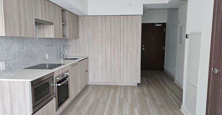 2901-19 Bathurst Street, Toronto, ON, M5V 0N2 - 5