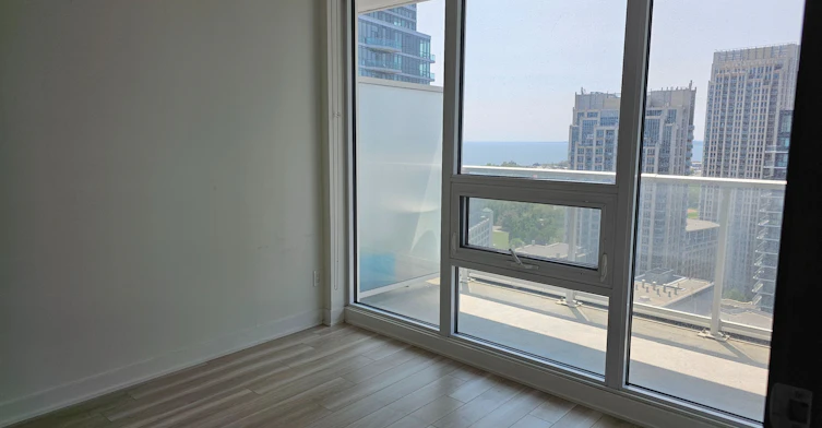 2901-19 Bathurst Street, Toronto, ON, M5V 0N2 - 2