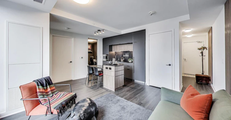 1210-185 Alberta Avenue, Toronto, ON, M6C 0A5 - 5