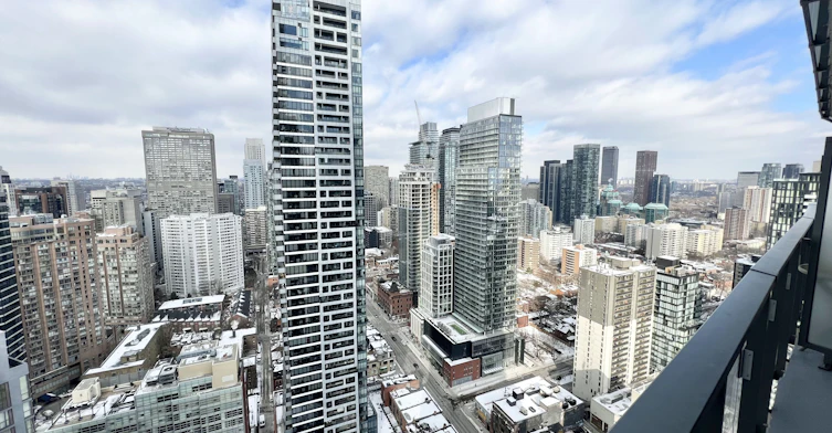 3410-11 Wellesley Street W, Toronto, ON, M4X 1V2 - 15