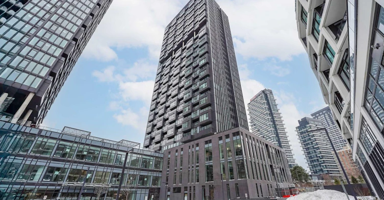 2409-1 Quarrington Lane, Toronto, ON, M3C 0S4