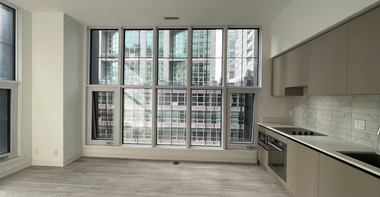 705-55 Mercer Street, Toronto, ON, M5V 0W4 - 2