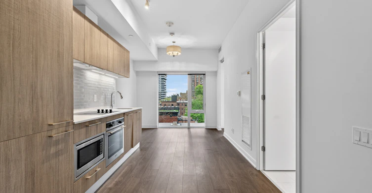 512-3 Gloucester Street, Toronto, ON, M4Y 0C6