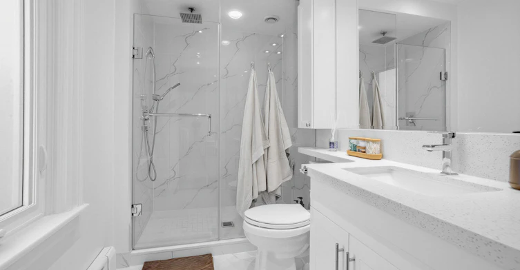 96 Whitehall Road, Toronto, ON, M4W 2C7 - 26
