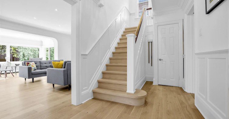 96 Whitehall Road, Toronto, ON, M4W 2C7 - 9