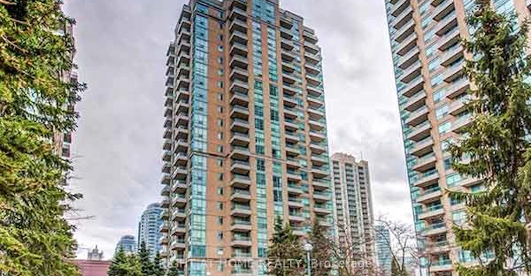 401-3 Pemberton Avenue, Toronto, ON, M2M 4M1