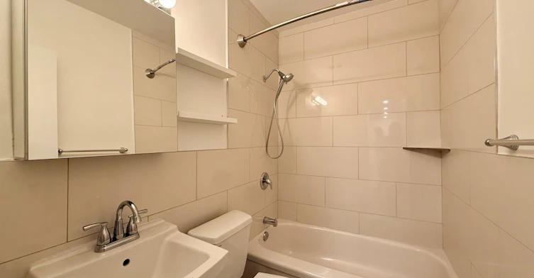 6-57 Rawlinson Avenue, Toronto, ON, M4P 2N1 - 8