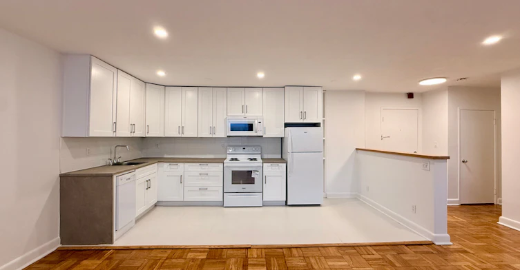 6-57 Rawlinson Avenue, Toronto, ON, M4P 2N1 - 4
