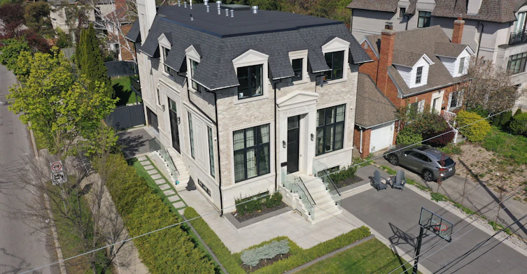 78 Bideford Avenue, Toronto, ON, M3H 1K4 - 2
