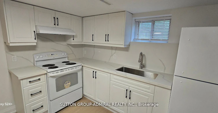 BSMT-19 Tobruk Crescent, Toronto, ON, M2M 3B3 - 5