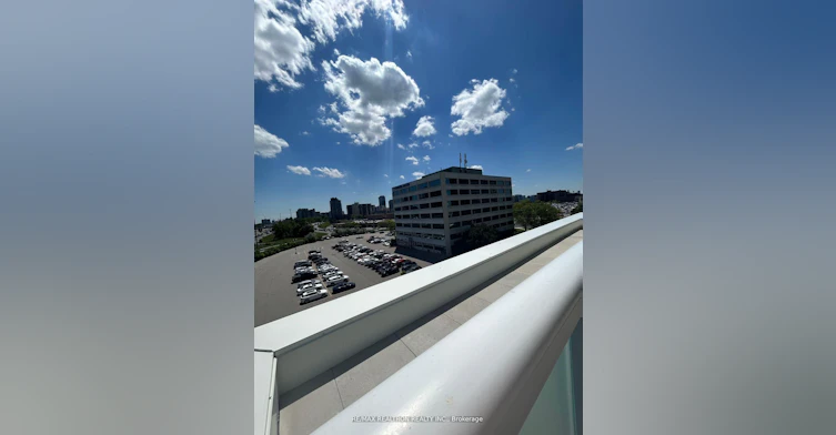 627-188 Fairview Mall Drive, Toronto, ON, M2J 0H7 - 3