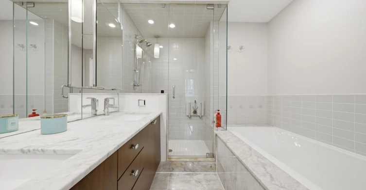 99A Walmer Road, Toronto, ON, M5R 2X6 - 23