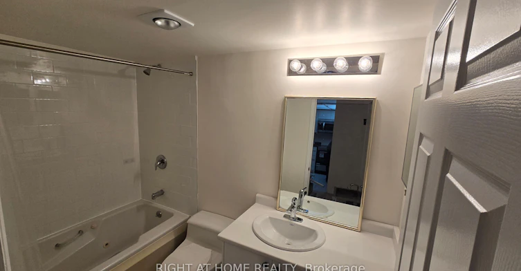 311-7 Broadway Avenue, Toronto, ON, M4P 3C5 - 7