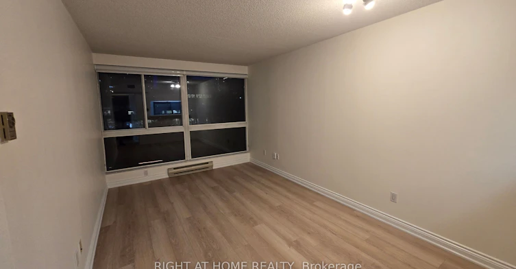 311-7 Broadway Avenue, Toronto, ON, M4P 3C5 - 4