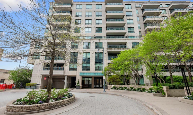 716-20 Scrivener Square